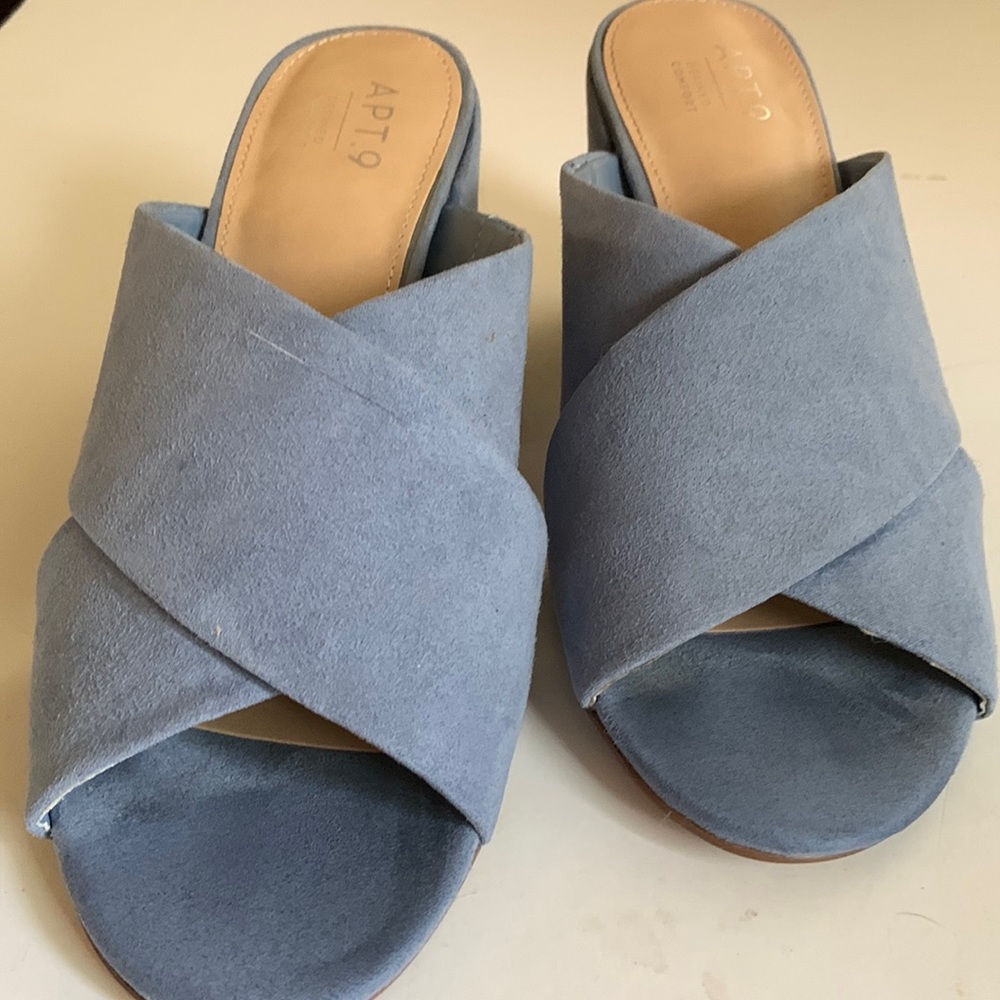 Apt 9 sandals